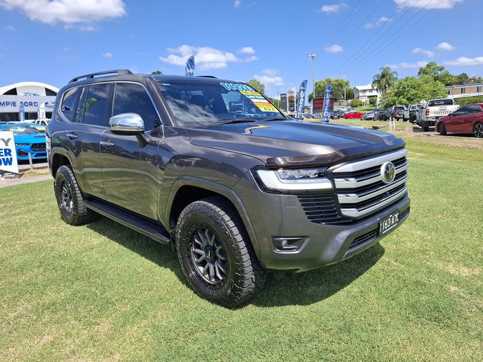 2024 Toyota Landcruiser Sahara