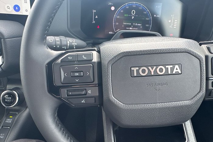 2025 Toyota Landcruiser Prado GXL