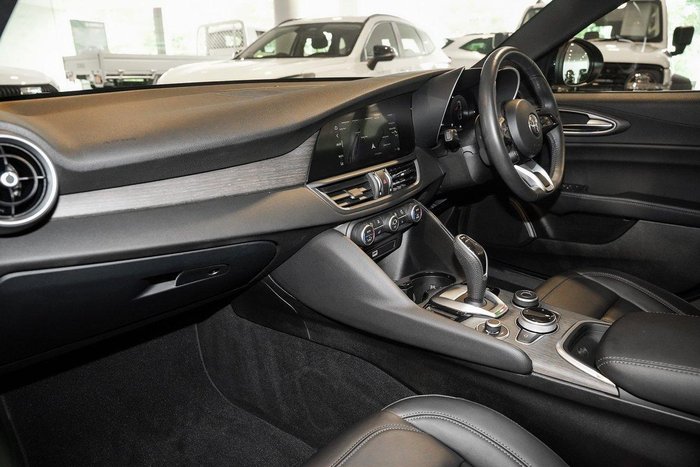 2023 Alfa Romeo Giulia Ti