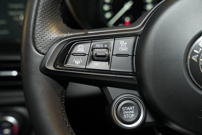 2023 Alfa Romeo Giulia Ti