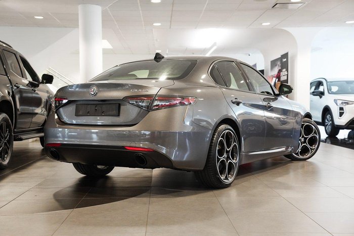 2023 Alfa Romeo Giulia Ti