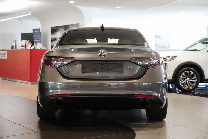 2023 Alfa Romeo Giulia Ti