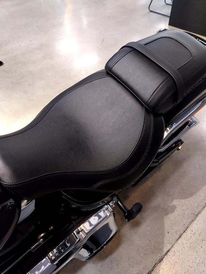 2025 Harley-Davidson Fat Boy 117 (FLFB) Softail Black