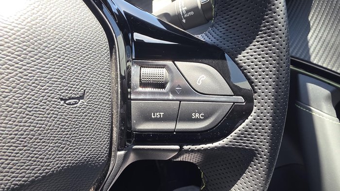 2023 Peugeot e-2008 GT