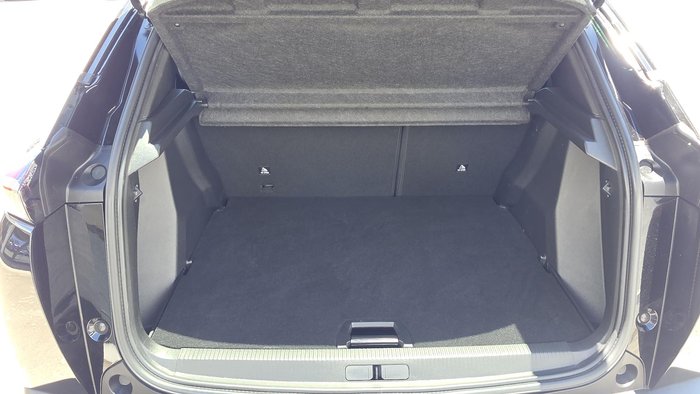 2023 Peugeot e-2008 GT