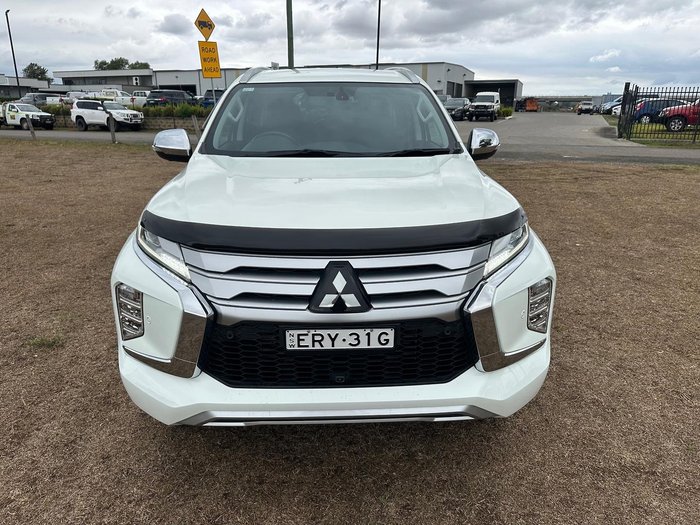 2022 Mitsubishi Pajero Sport Exceed