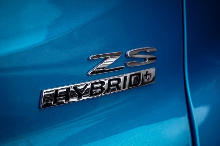 2025 MG ZS Essence Hybrid+