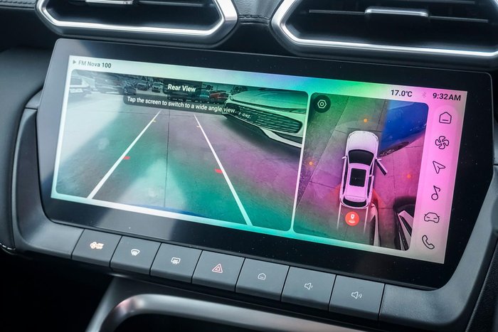 2025 MG ZS Essence Hybrid+