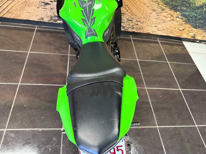 2018 Kawasaki NINJA 650L GREEN