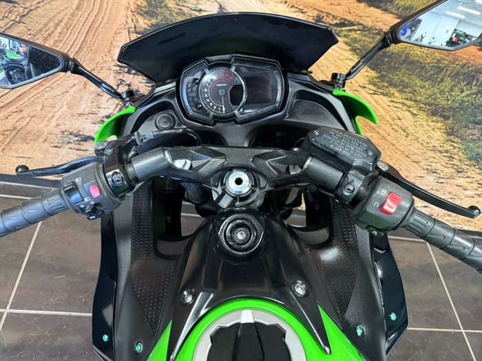 2018 Kawasaki NINJA 650L GREEN