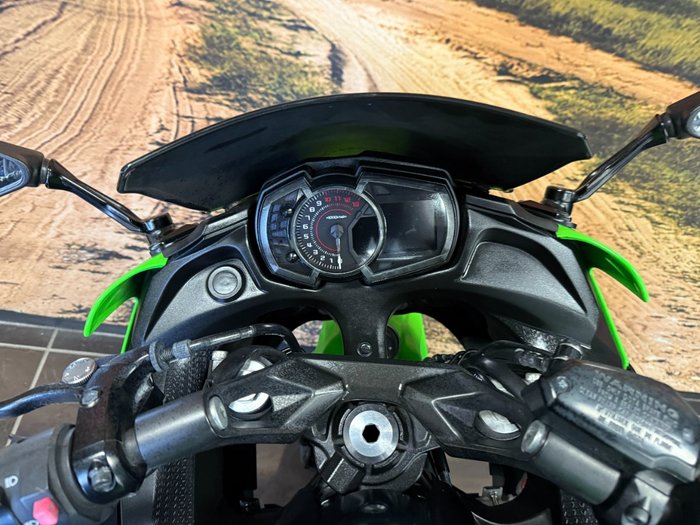 2018 Kawasaki NINJA 650L GREEN