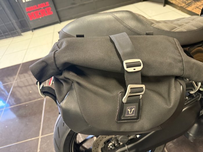 2022 Yamaha XSR900 (MTM850A) BLACK