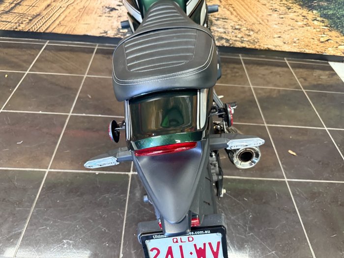 2022 Kawasaki Z900RS (ZR900C) GREEN