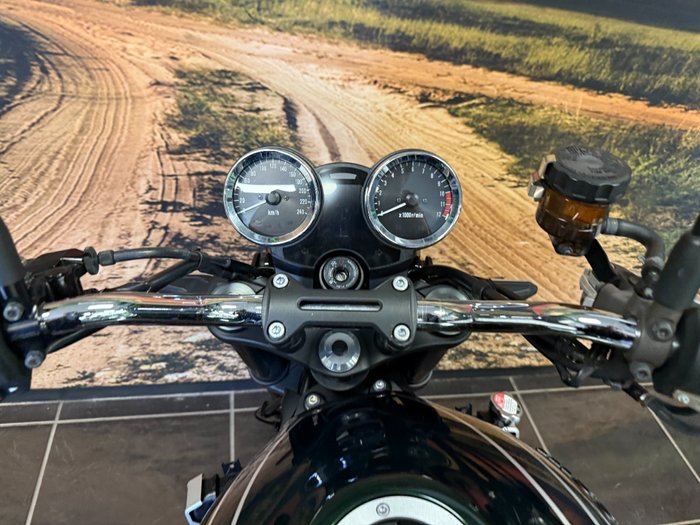 2022 Kawasaki Z900RS (ZR900C) GREEN