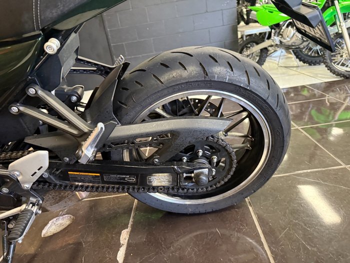 2022 Kawasaki Z900RS (ZR900C) GREEN