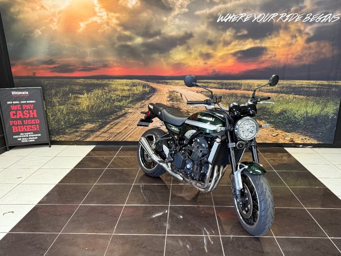 2022 Kawasaki Z900RS (ZR900C) GREEN
