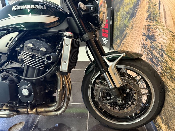 2022 Kawasaki Z900RS (ZR900C) GREEN