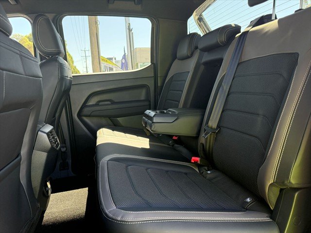 2025 Volkswagen AMAROK STYLE