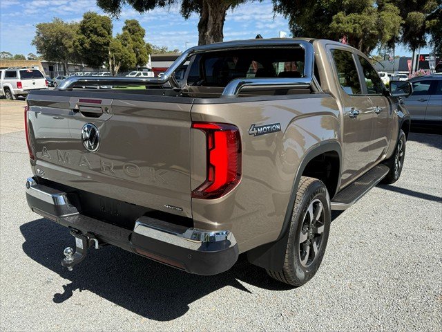 2025 Volkswagen AMAROK STYLE