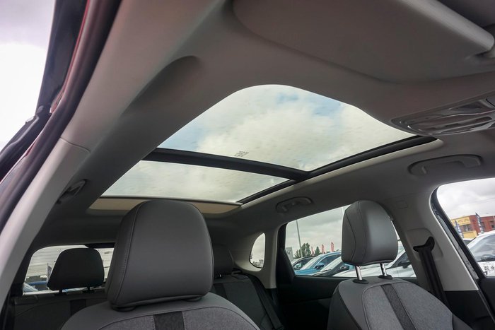 2025 MG MGS5 EV Essence 49