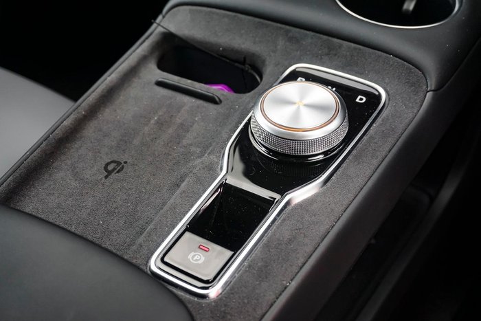 2025 MG MGS5 EV Essence 49