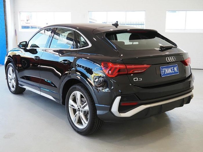 2024 Audi Q3 35 TFSI S line