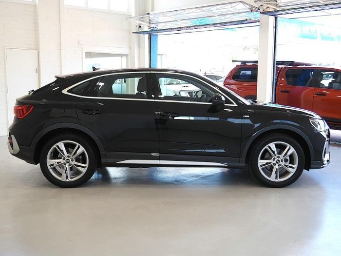 2024 Audi Q3 35 TFSI S line