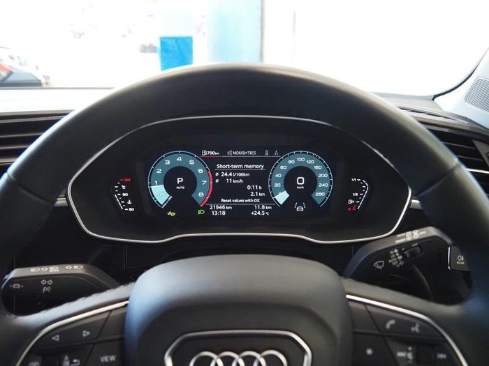 2024 Audi Q3 35 TFSI S line