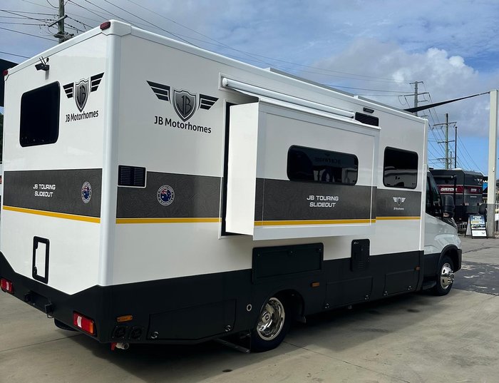 2026 JB Caravans Touring Slide Out 7.3 M Iveco