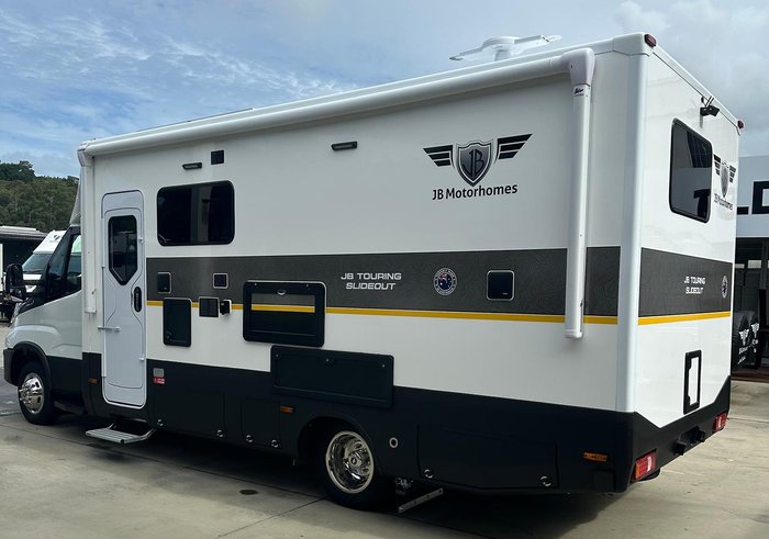 2026 JB Caravans Touring Slide Out 7.3 M Iveco