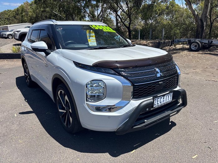 2024 Mitsubishi Outlander PHEV Exceed