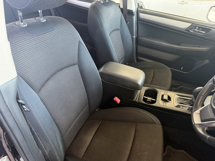 2019 Subaru Outback 2.5i