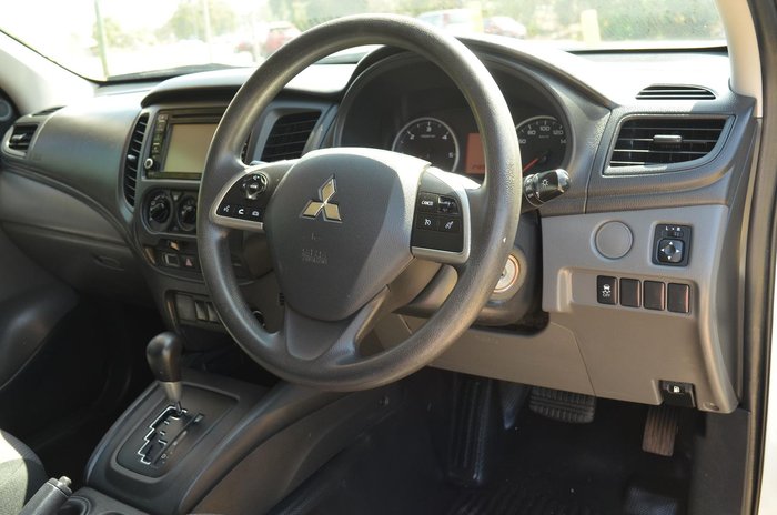 2018 Mitsubishi Triton GLX