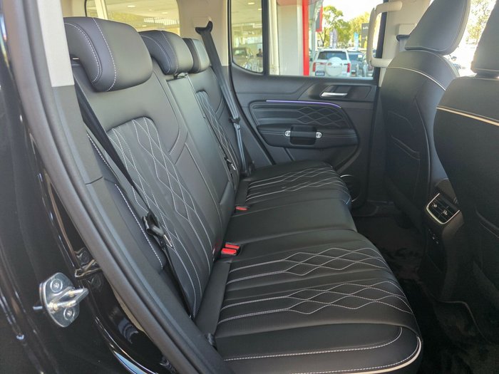 2025 GWM Tank 300 Lux