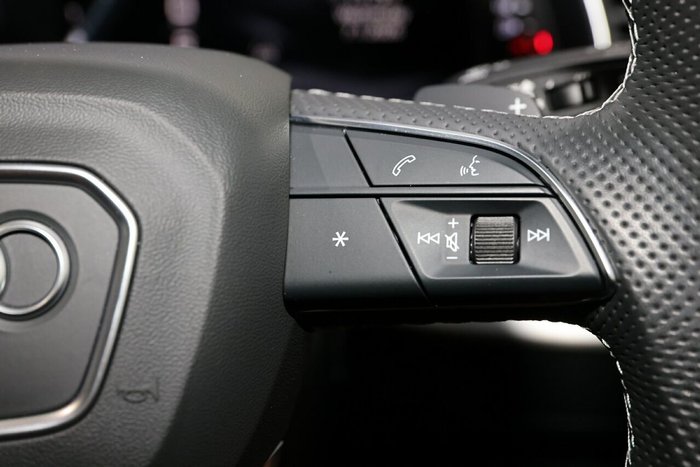 2021 Audi Q7 50 TDI S line