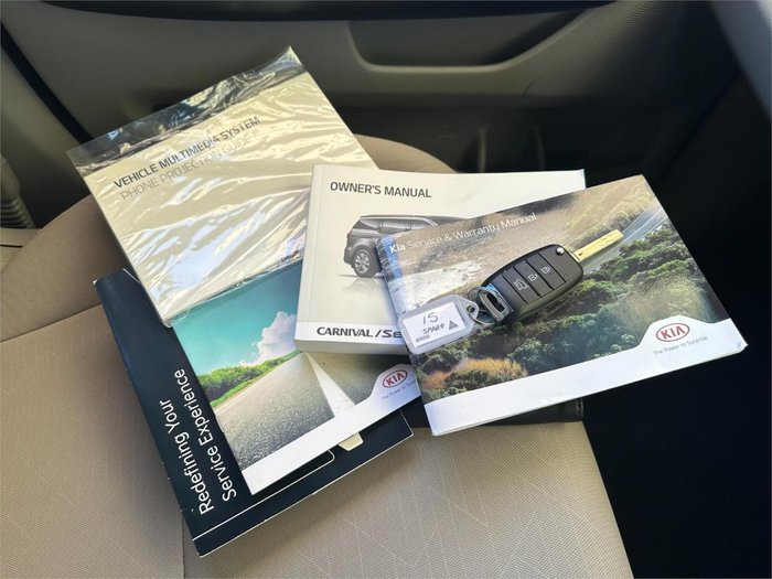 2020 Kia Carnival S