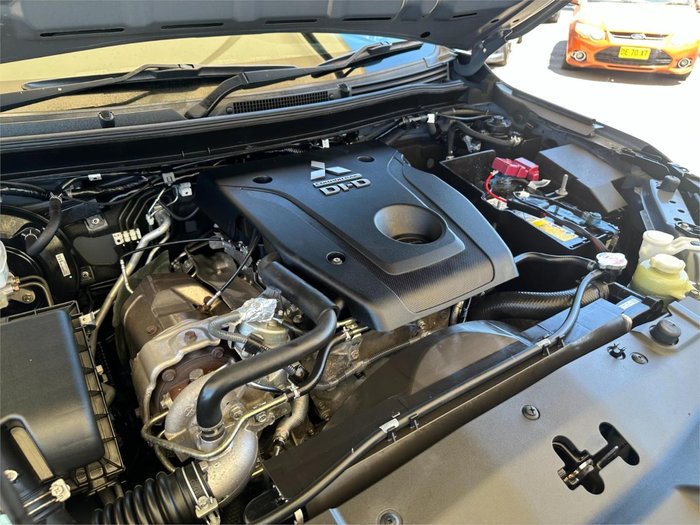 2019 Mitsubishi Triton GLX+