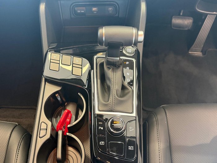 2025 Kia Sportage SX+