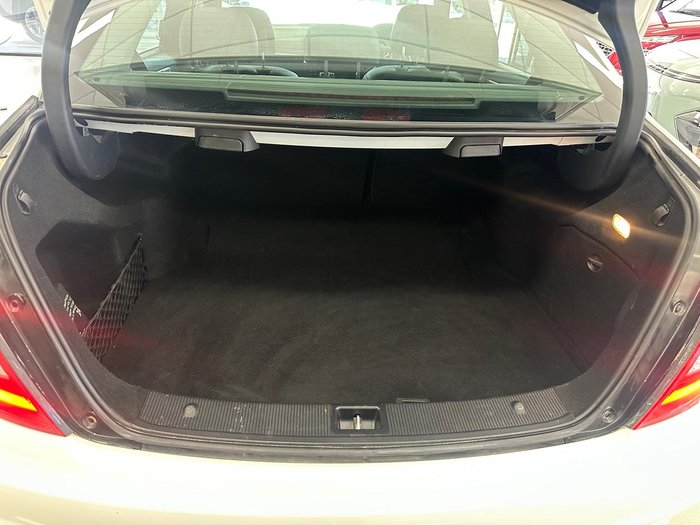 2012 Mercedes-Benz C-Class C200 BlueEFFICIENCY W204 MY12 Polar White