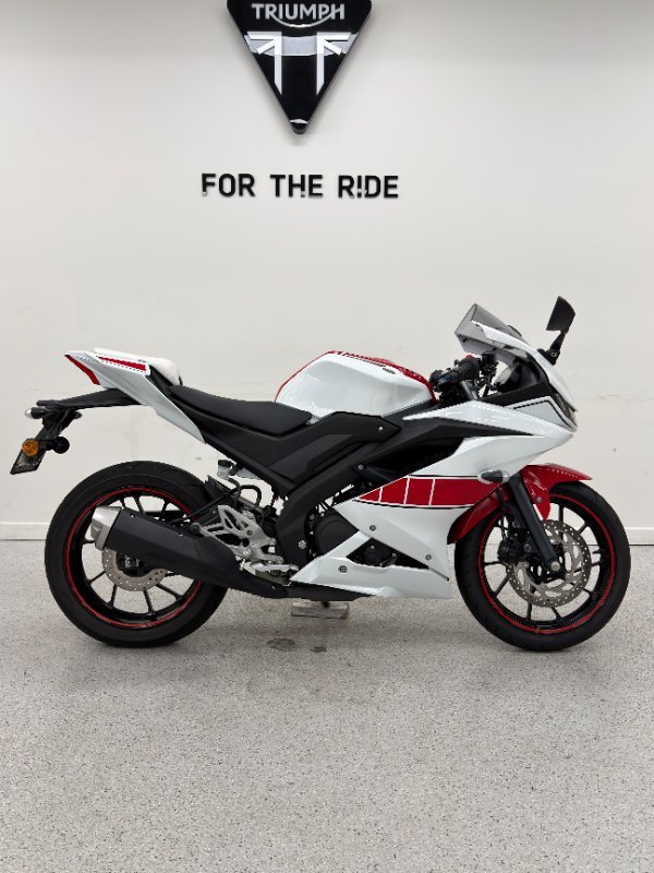 2021 YAMAHA YZF-R15 White