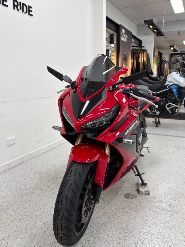 2022 Honda CBR650R