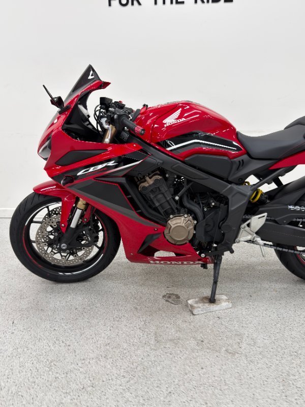 2022 Honda CBR650R
