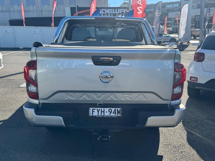 2023 Nissan Navara ST-X