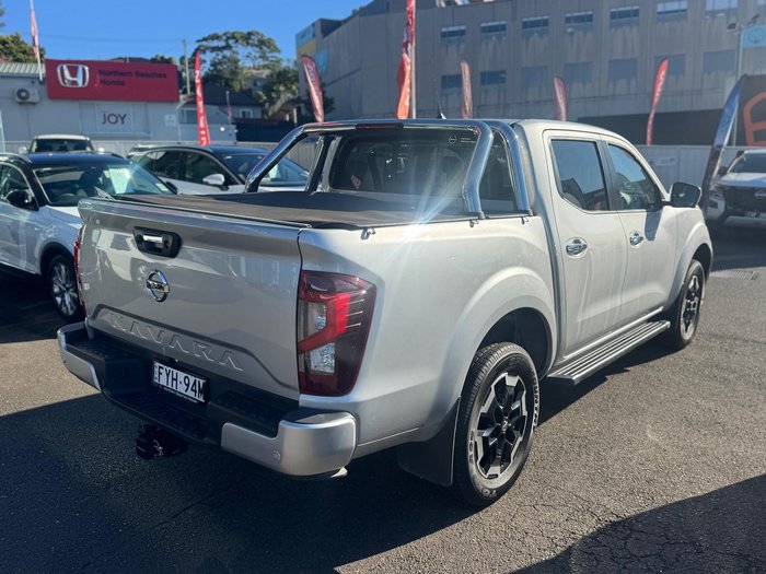 2023 Nissan Navara ST-X