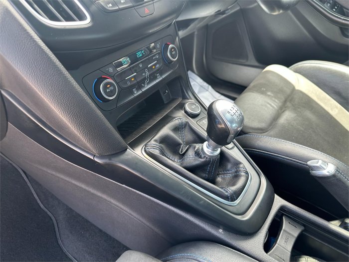 2016 FORD FOCUS RS LZ BLUE