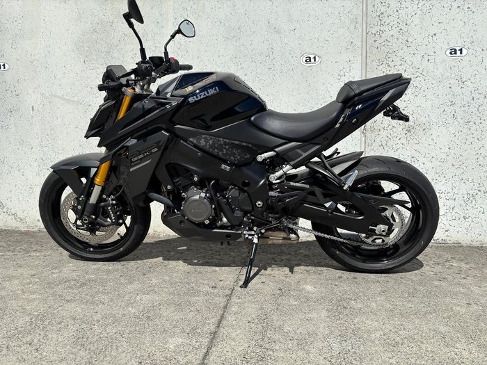 2025 Suzuki GSX-S1000