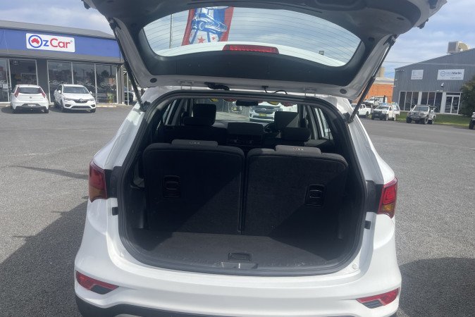 2018 HYUNDAI SANTA FE ACTIVE (4x4)