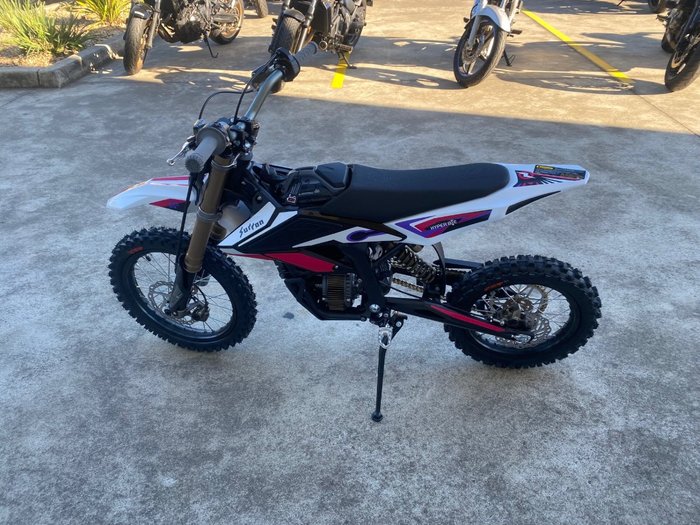 2025 Sur-ron 2025 SUR-RON ELECTRIC HYPER BEE Pink