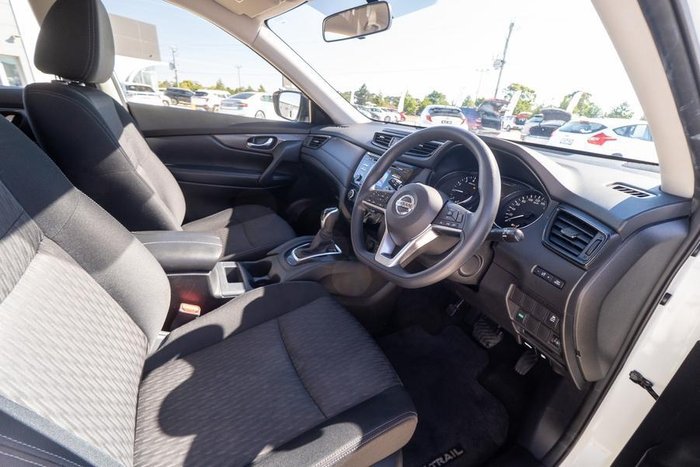 2018 Nissan X-TRAIL ST