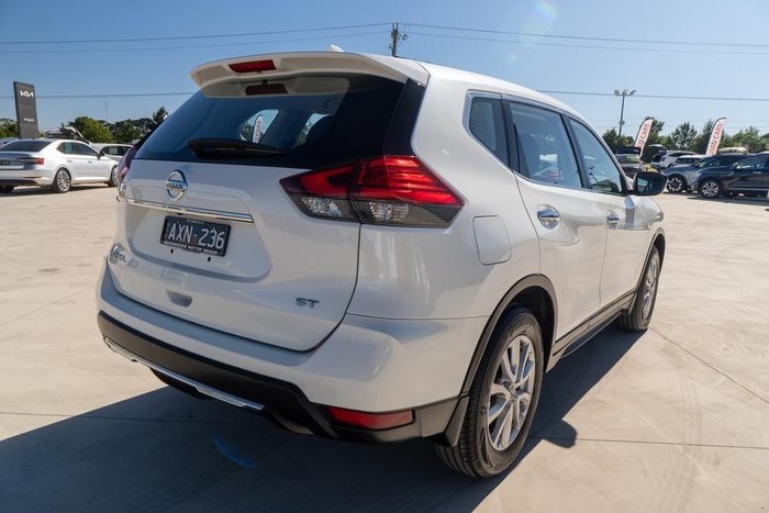 2018 Nissan X-TRAIL ST